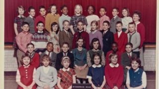 Students sit for class photo at the integrated Wynnewood Road School in 1963