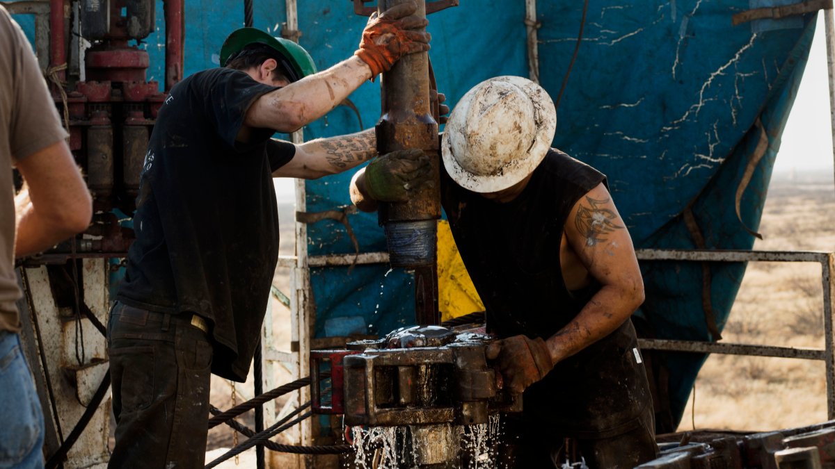 U.S. oil is back, and ExxonMobil's $60 billion deal isn't even the biggest signal - Vimarsana News