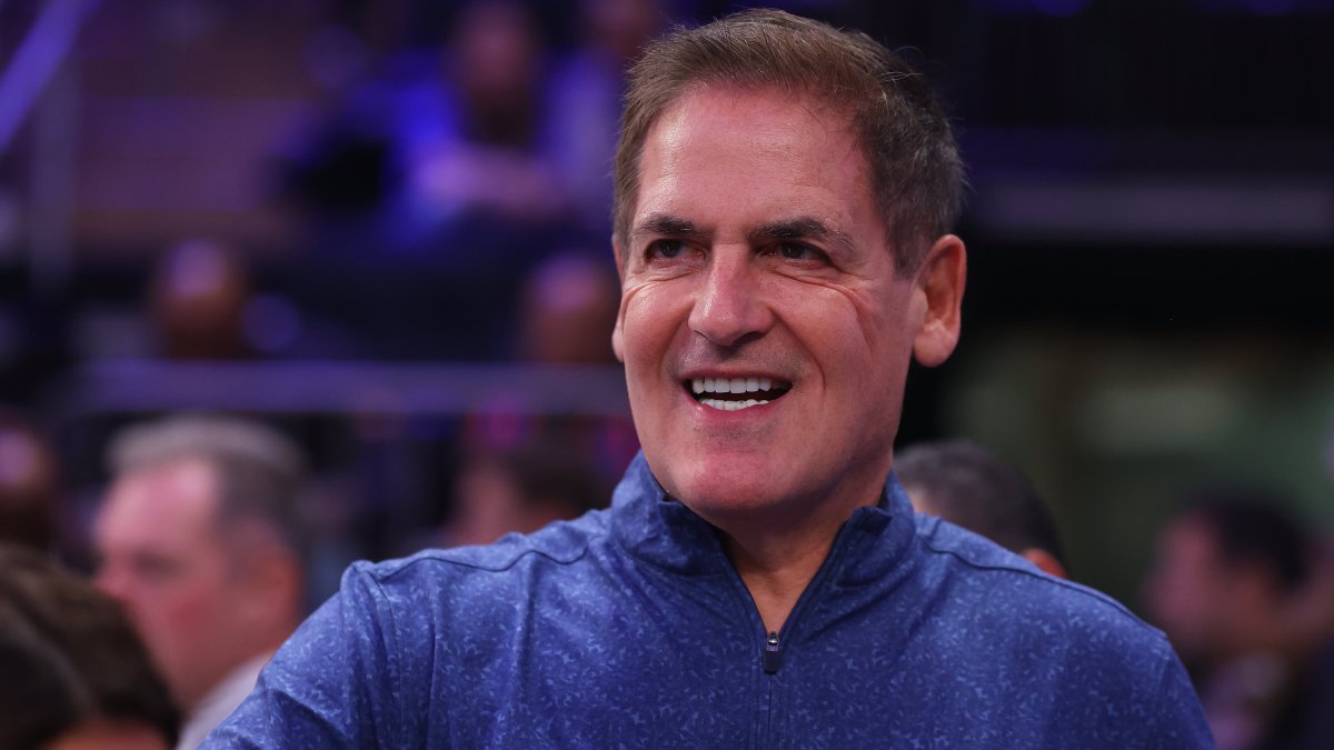 Mark Cuban says he only felt successful for the first time at age 28: My dad 'broke down in tears and started sobbing' – NBC10 Philadelphia - Vimarsana News