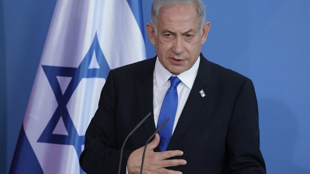 Israel's central bank sells $30 billion in foreign reserves after shekel slides to seven-year low - Vimarsana News
