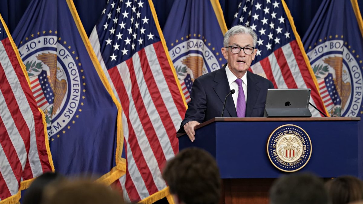 Markets are on board with the Fed's 'higher for longer' policy, CNBC survey shows – NBC10 Philadelphia - Vimarsana News