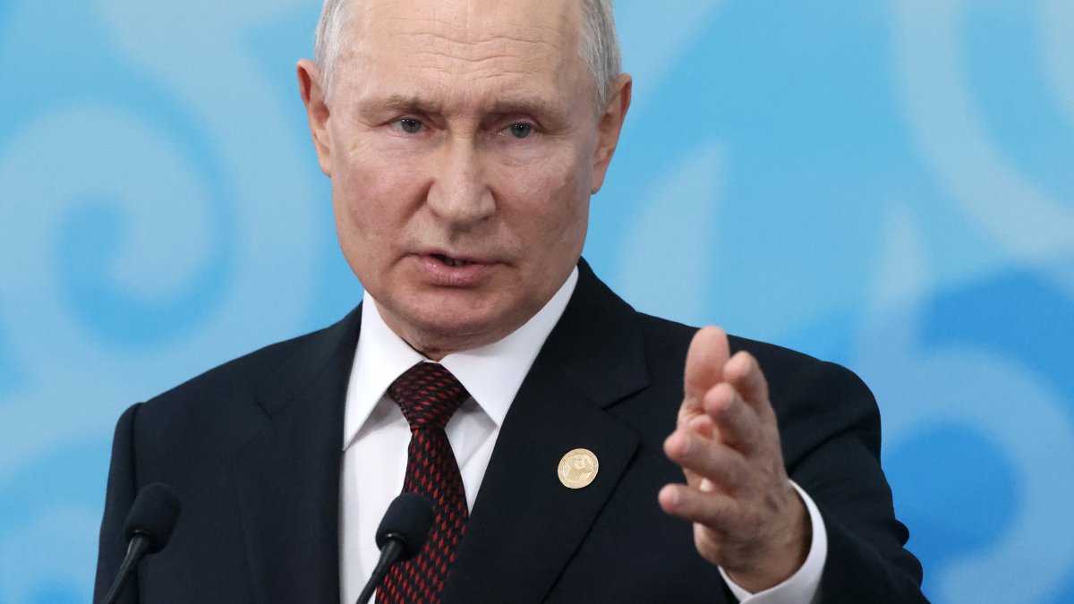 Ukraine war live updates: Putin claims Ukraine's seeing 'huge losses' in troubled counteroffensive; Kyiv says it 'cannot be conquered' – NBC10 Philadelphia - Vimarsana News