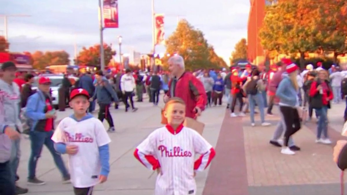 Phillies fans rock out tailgating ahead of the NLCS Game 2 NBC10