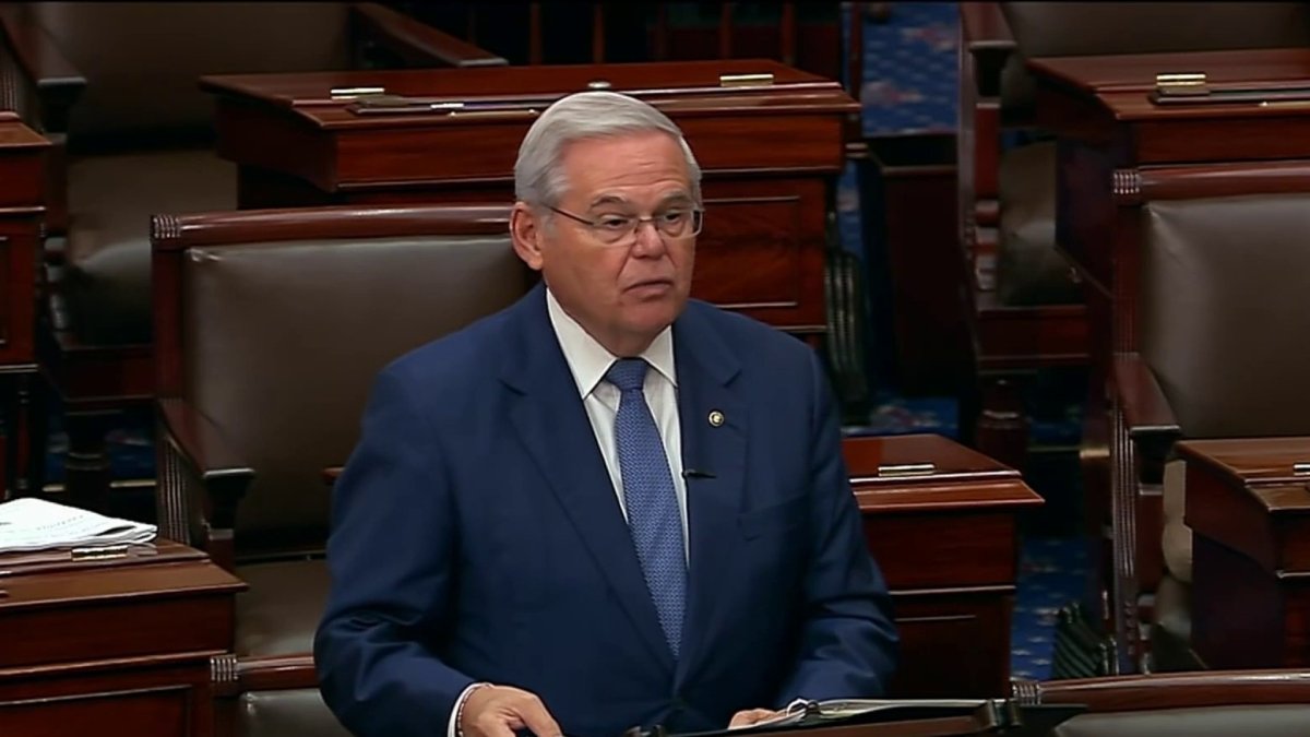 Bob Menendez should resign, majority of New Jersey residents say: Poll – NBC10 Philadelphia - Vimarsana News