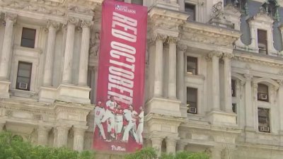 The Rally for Red October bus tour rolls on as Phillies face