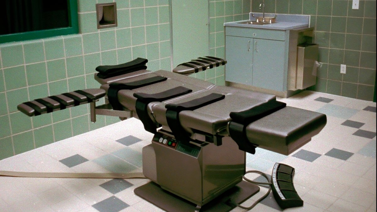 Behind the scenes on Donald Trump's federal death penalty executions – NBC10 Philadelphia - Vimarsana News