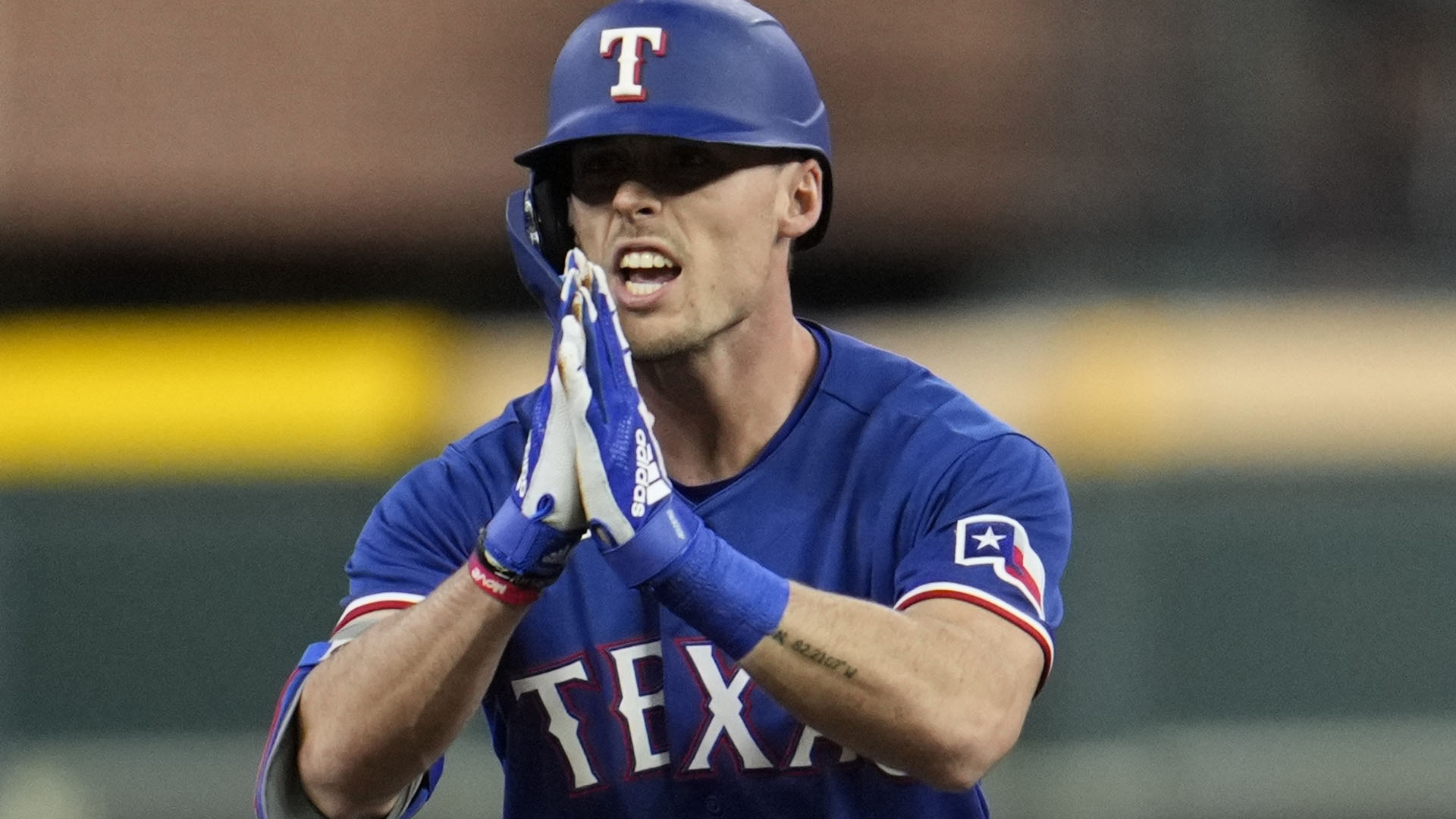 Astros, Rangers gear up for midseason Lone Star Series