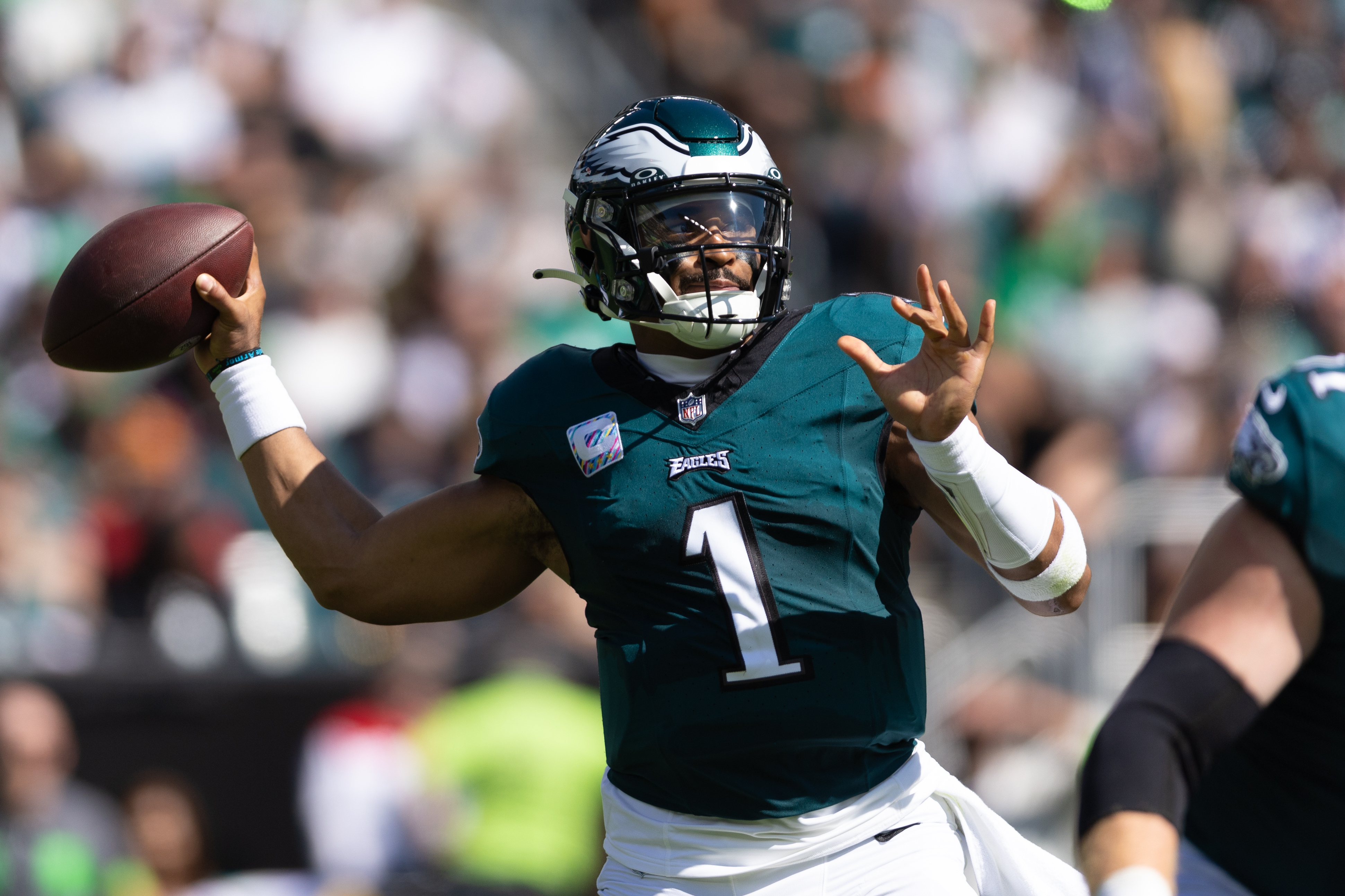 Eagles, Brandon Graham discussing contract restucture