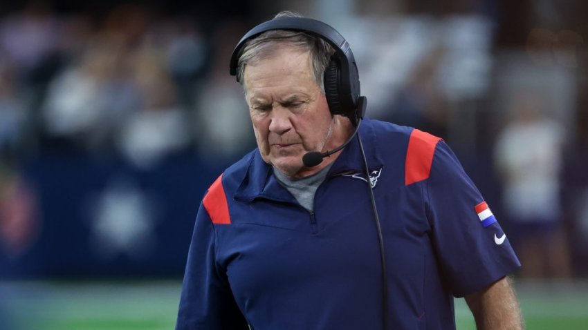 New England Patriots: Bill Belichick risks it all with offensive