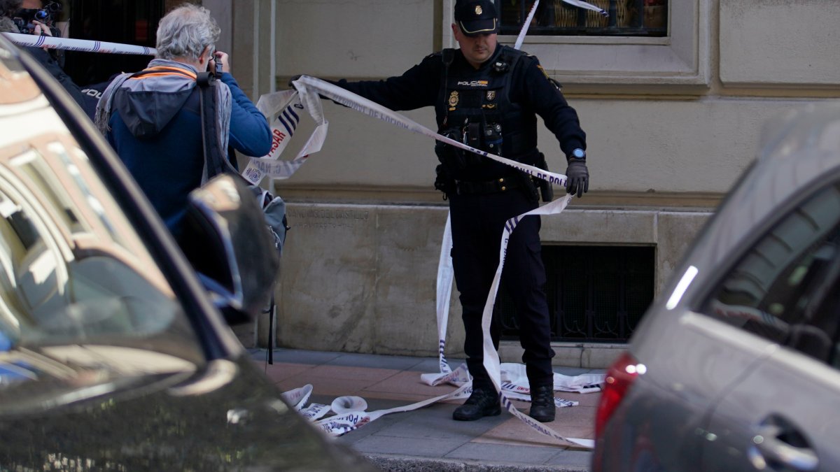Spanish conservative politician Alejandro Vidal Quadras shot in Madrid – NBC10 Philadelphia - Vimarsana News