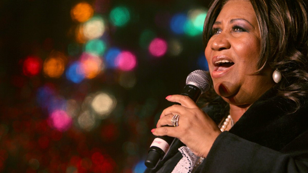 Judge cites handwritten will and awards real estate to Aretha Franklin's sons – NBC10 Philadelphia - Vimarsana News