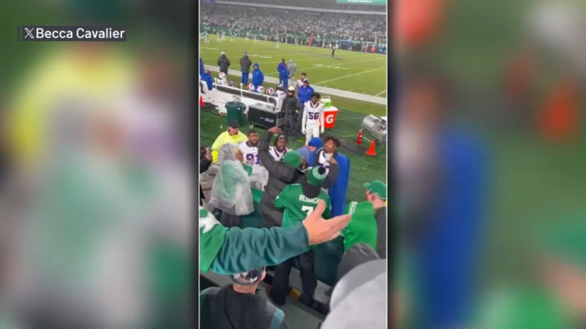 Video: Bills defensive end Shaq Lawson confronts, appears to shove fan ...