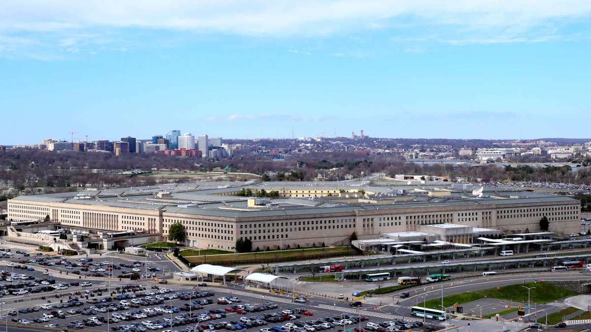 Pentagon unveils UFO reporting form for government employees – NBC10 Philadelphia - Vimarsana News