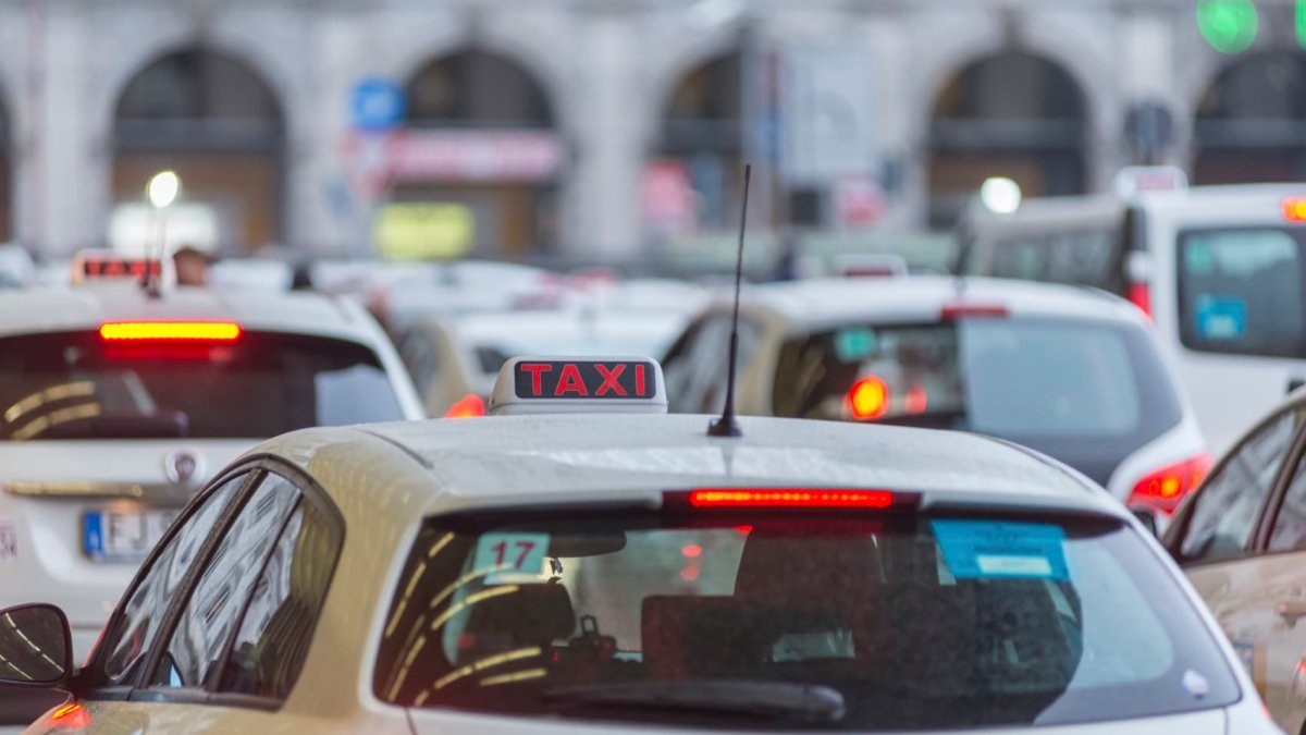 Cabbing in Italy can be a gnarly affair. Here's how to navigate it - Vimarsana News