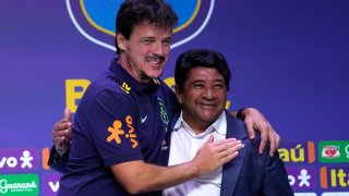FILE - Fernando Diniz, left, the new head coach of the Brazil's national soccer team, and Brazilian Soccer Confederation President Ednaldo Rodrigues, right,
