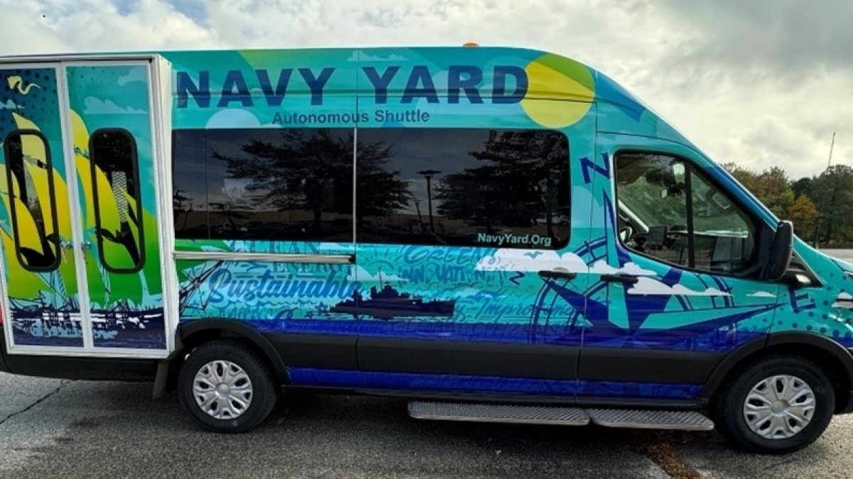Driverless van joins shuttle fleet at Philly Navy Yard – NBC10 Philadelphia - Vimarsana News