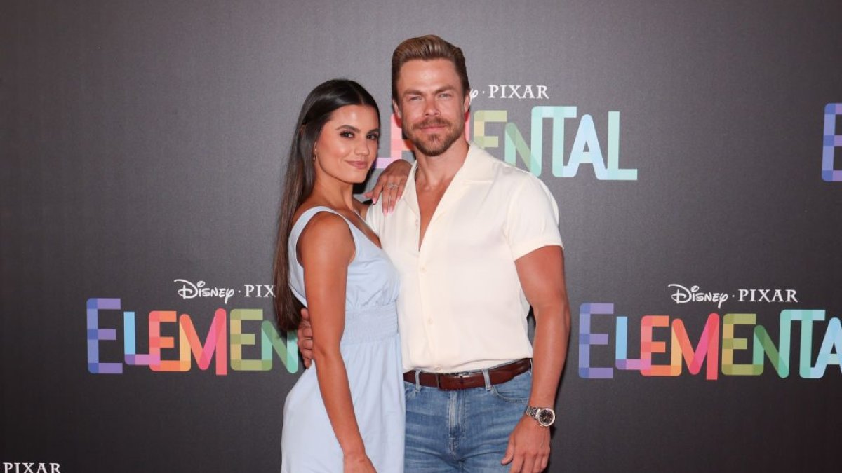 Derek Hough shares update on wife Hayley Erbert's health – NBC10 Philadelphia - Vimarsana News