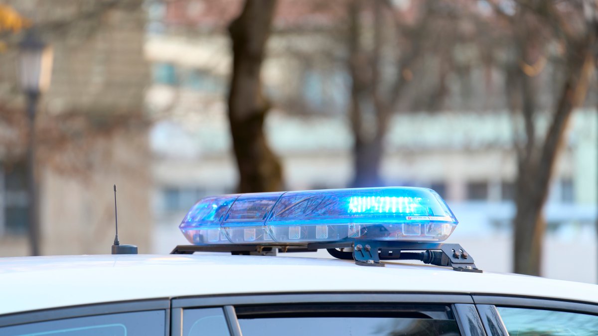 Shooting Reported on Tasker Street in South Philadelphia