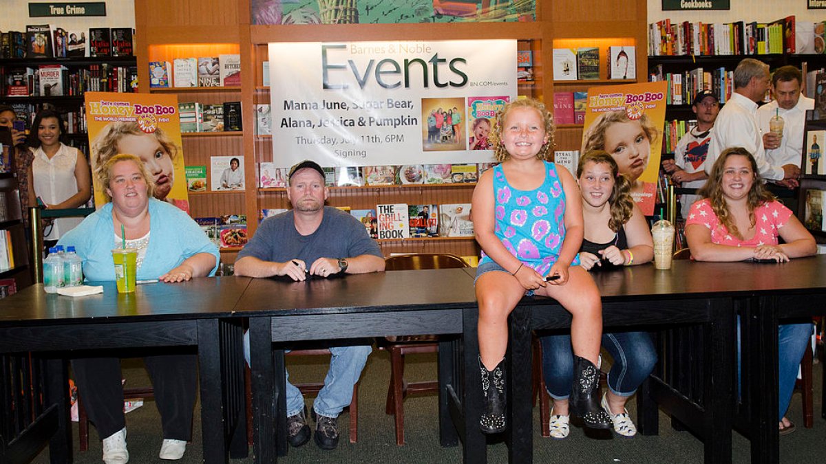 'Honey Boo Boo' family member Anna 'Chickadee' Cardwell dead at 29 – NBC10 Philadelphia - Vimarsana News
