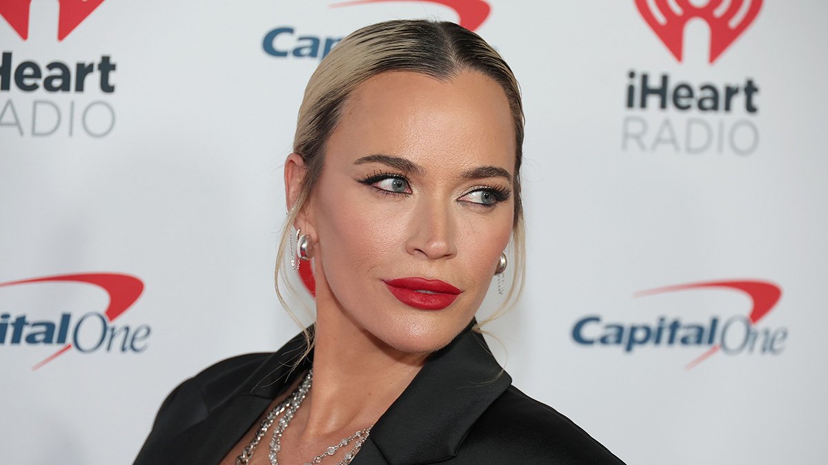 Teddi Mellencamp undergoes surgery amid skin cancer fight – NBC10 Philadelphia - Vimarsana News