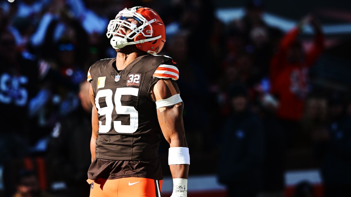 What time is the NFL trade deadline 2025? Date, players to watch