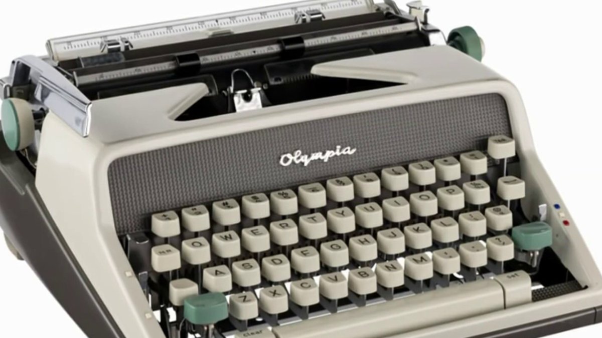 LA man to auction off unique collection of over 30 typewriters – NBC10 Philadelphia - Vimarsana News