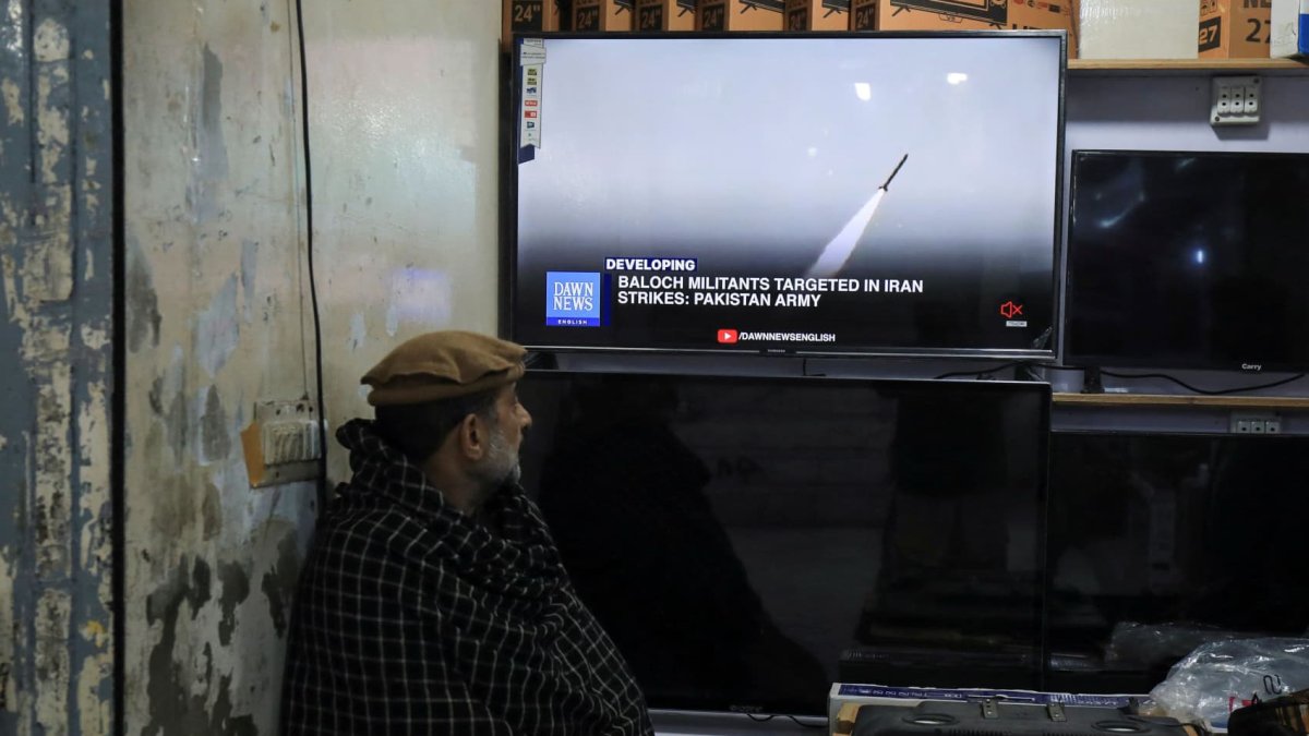 Iran's 'brazen' strikes around the Middle East send a message to Israel and the U.S., analysts say – NBC10 Philadelphia - Vimarsana News
