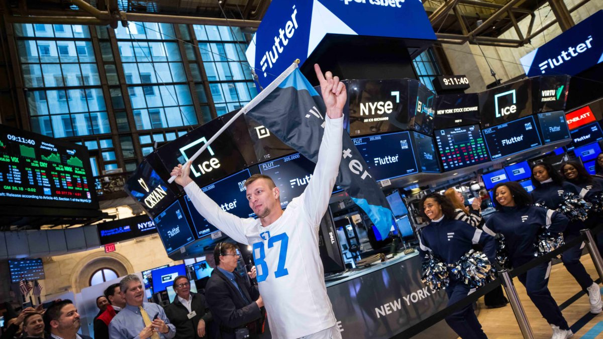 5 things to know before the stock market opens Tuesday - Vimarsana News