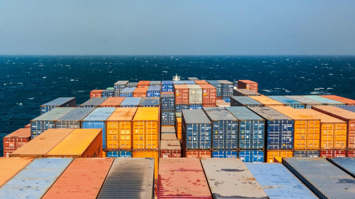 Red Sea supply chain inflation may be peaking already, new trade data suggests - Vimarsana News