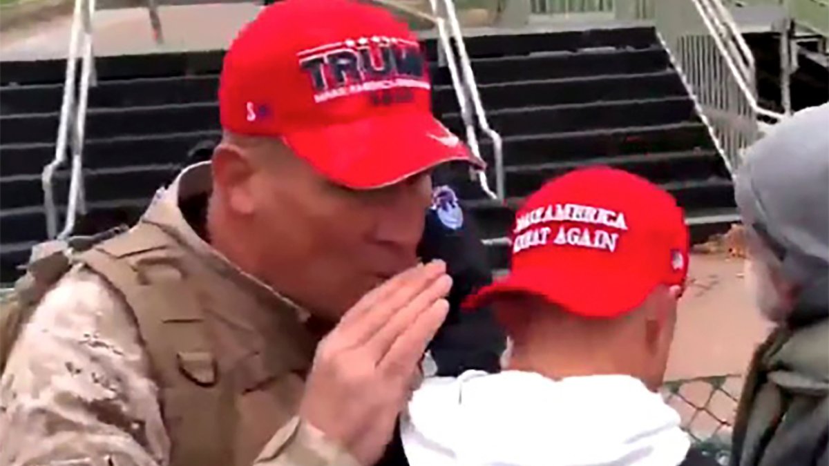 Trump supporter Ray Epps gets a year of probation over Jan. 6 Capitol riot – NBC10 Philadelphia - Vimarsana News