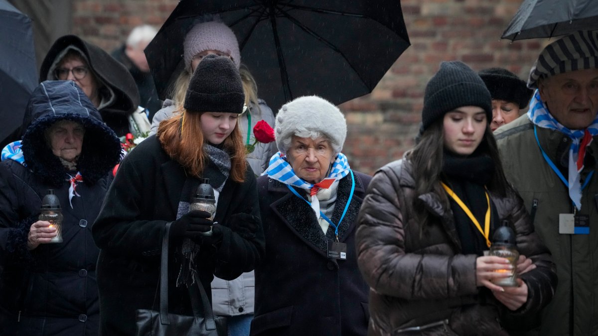 Holocaust Remembrance Day – Nazi death camp survivors mark 79th anniversary of Auschwitz liberation – NBC10 Philadelphia - Vimarsana News