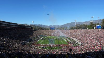 No. 1 Michigan defeats No. 4 Alabama in 2024 Rose Bowl