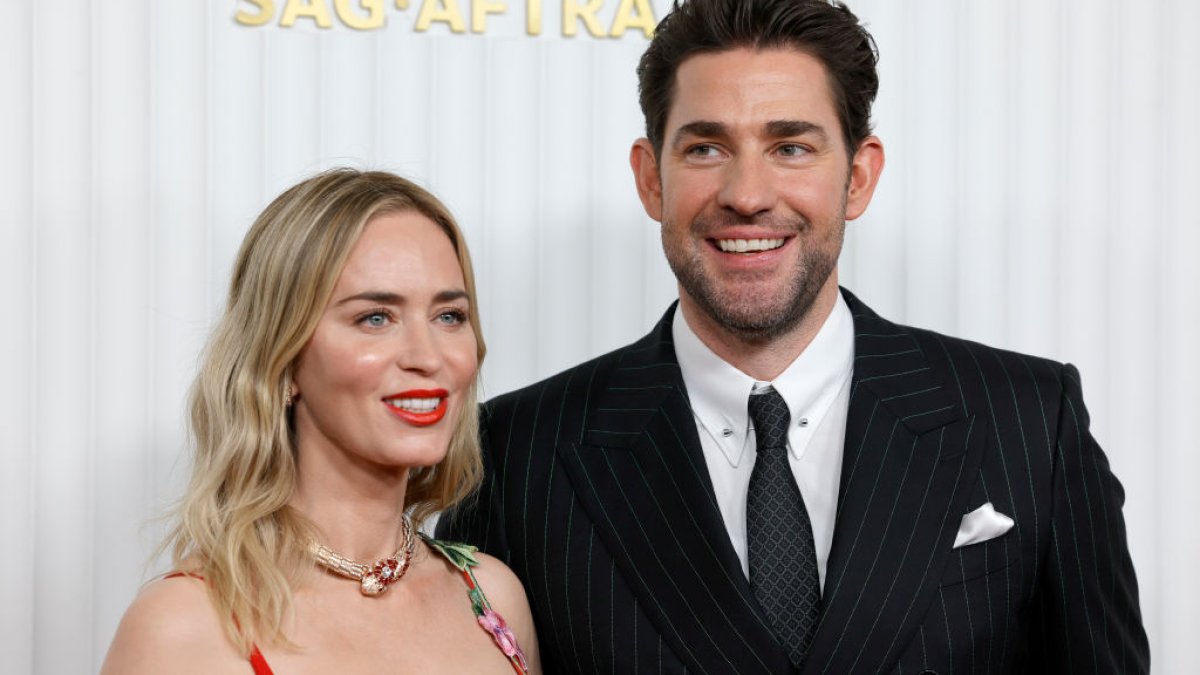 Emily Blunt and John Krasinski on what parenting includes: 'an existential crisis' – NBC10 Philadelphia - Vimarsana News