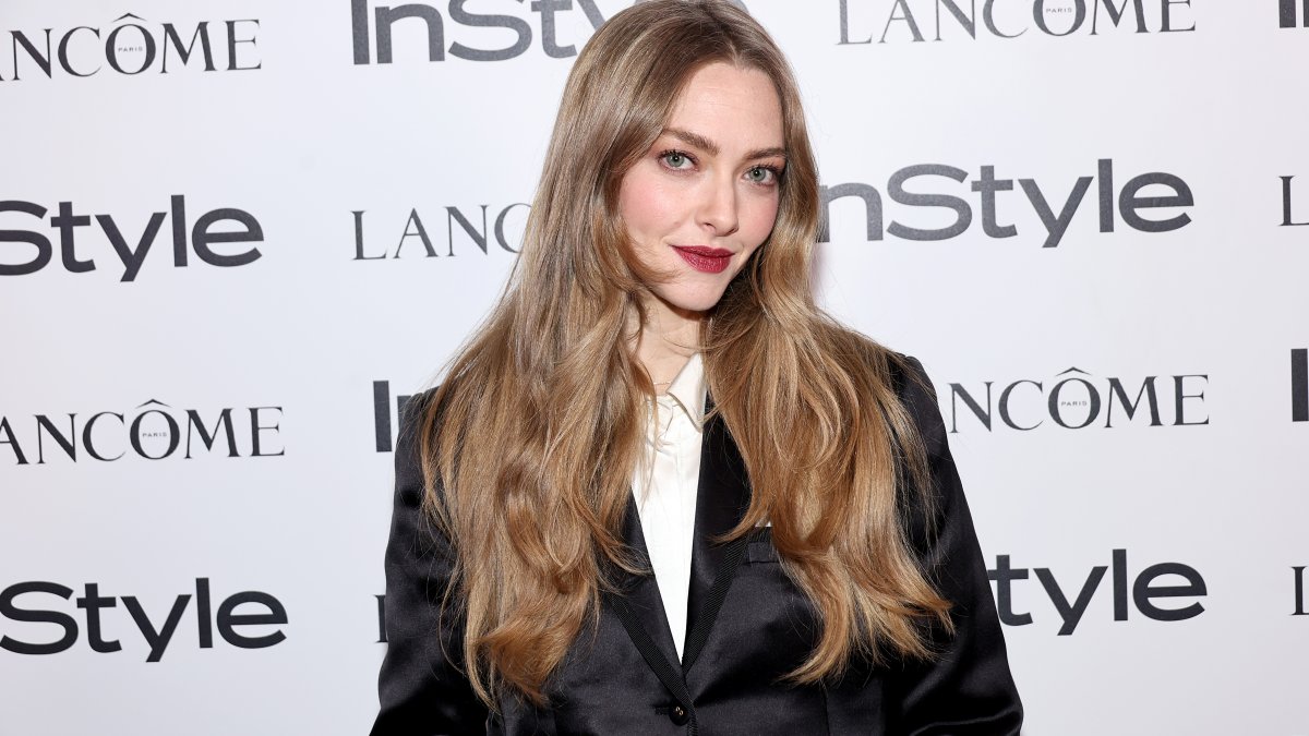 Pa Native Amanda Seyfried To Star In Peacock Thriller ‘long Bright