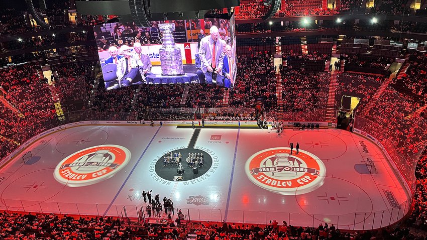 Flyers alumni game
