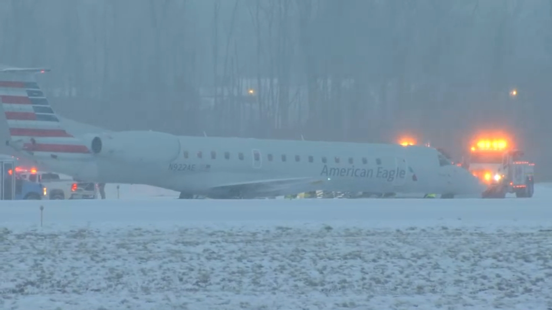 Plane from Philly skids off runway in New York on Thursday NBC10