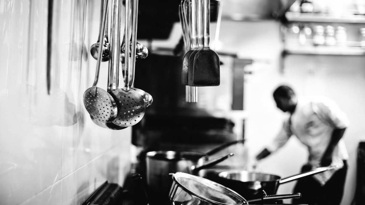 How 'ghost kitchens' went from $1 trillion hype to a struggling business model – NBC10 Philadelphia - Vimarsana News