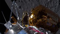 Private US moon lander to end mission early after landing mishap
