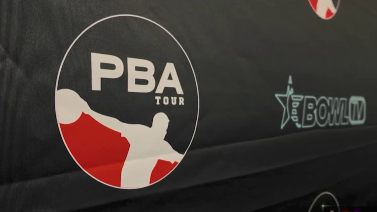 Pro bowlers head to Delaware for the PBA tour at Mid County Lanes