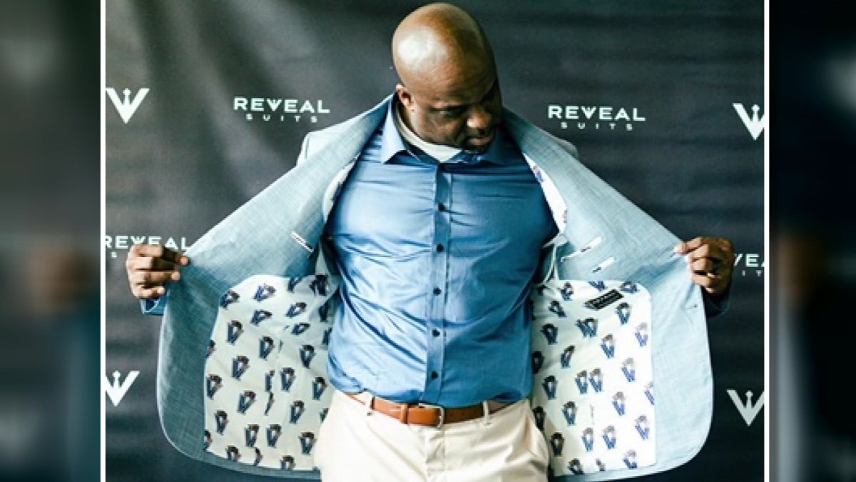 Former Texas basketball player now Hall of Fame fashion designer