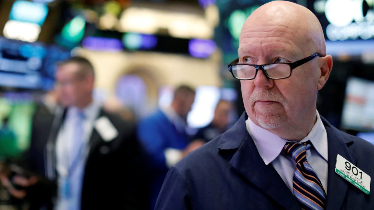 Stock futures inch higher after S&P 500 notches three-day losing streak: Live updates - Vimarsana News