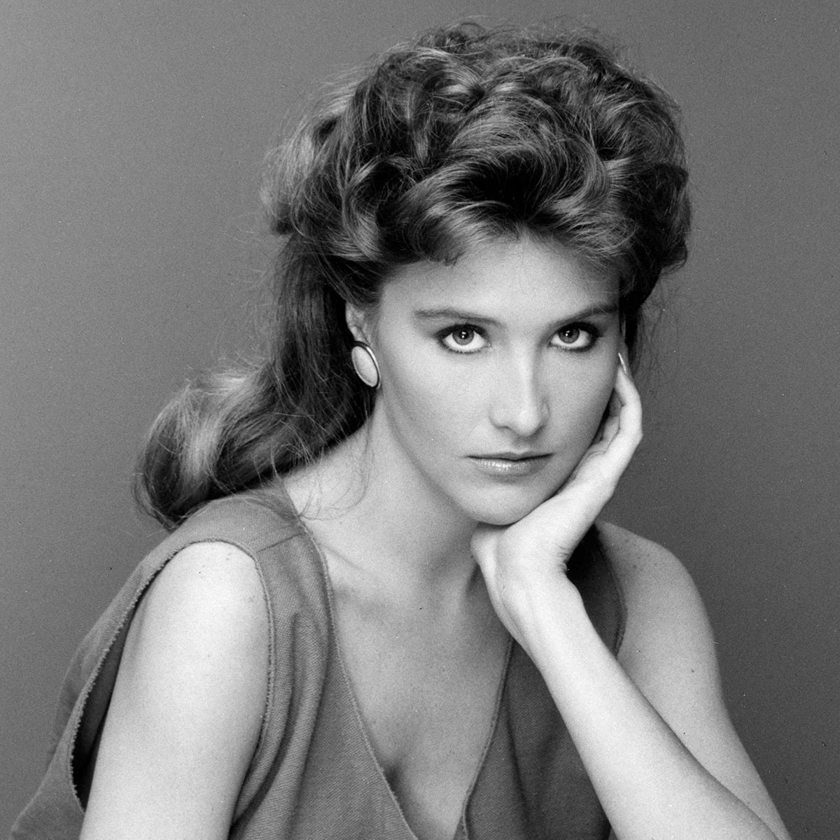 ഷക്കീറയുടെ പുതിയ ആൽബം 'ലാസ് മുജേറസ് യാ നോ ലോറാൻ