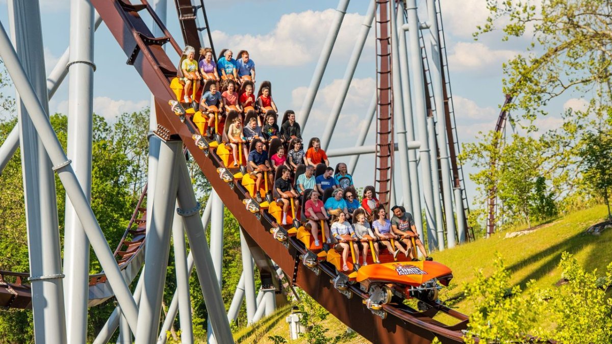 These amusement parks near Philadelphia are open for spring break