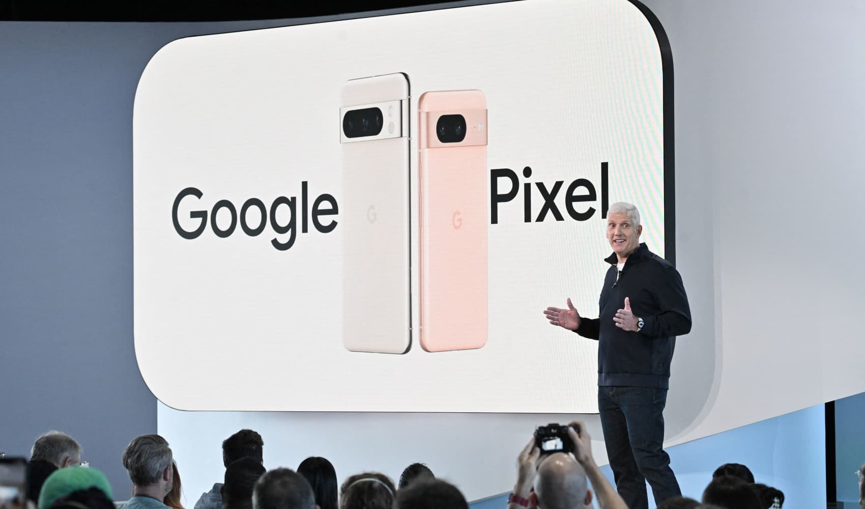 Google launching AI photo eraser for iPhone and Android phones in May - Vimarsana News
