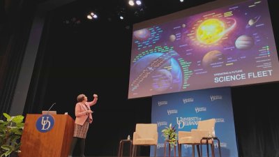 NASA employee encourages University of Delaware students to get inspired about science