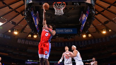 Sixers mount electric comeback in 3rd quarter against Knicks