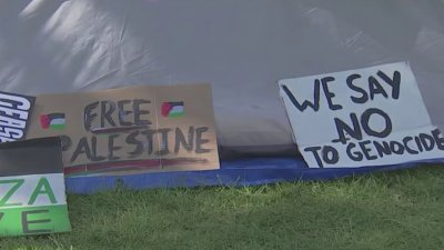 Pro-Palestinian protesters set up camp on Penn's campus