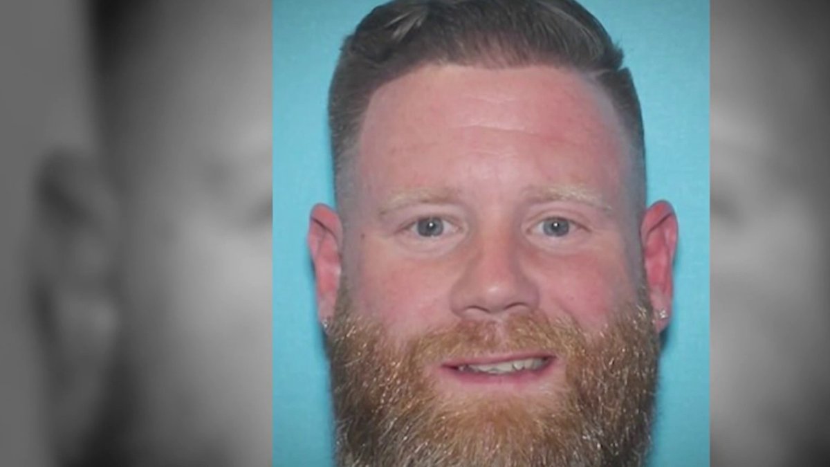 Police search for man accused of kidnapping woman at knifepoint outside ...