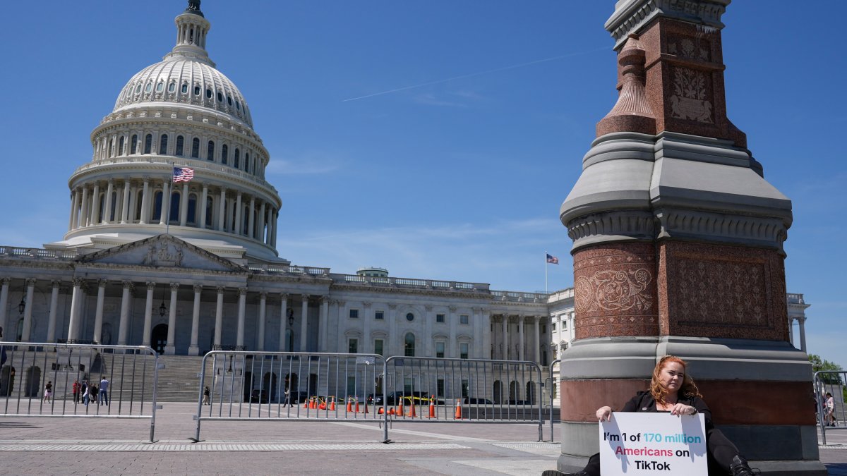 Senate passes bill forcing ByteDance to sell TikTok or face ban – NBC10 Philadelphia - Vimarsana News