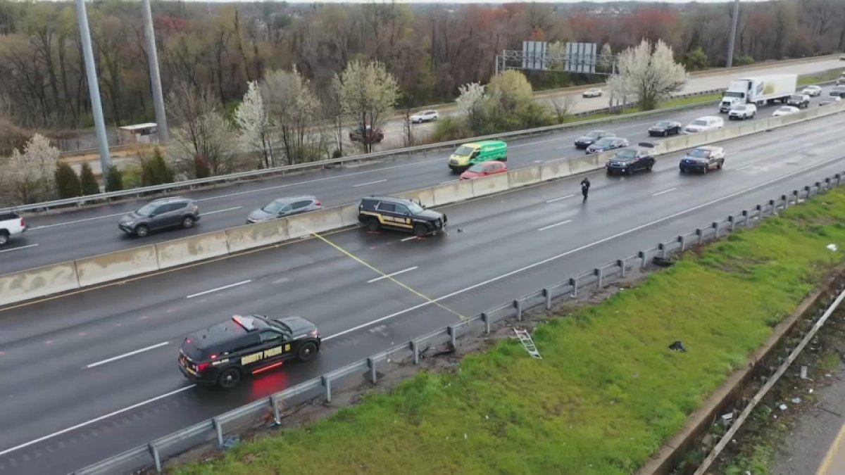 Crash of stolen police vehicle closes I-95 northbound in Delco – NBC10 Philadelphia
